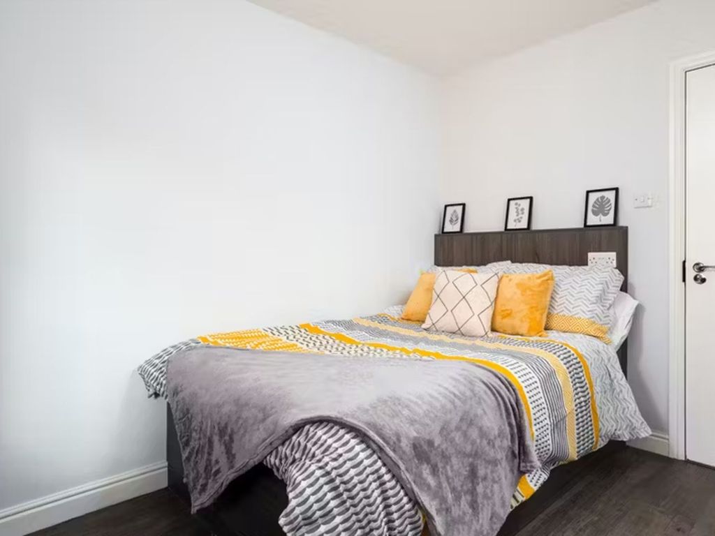 1 bed flat to rent in 48 Royal Park Rd, Leeds LS6, £578 pcm Zoopla