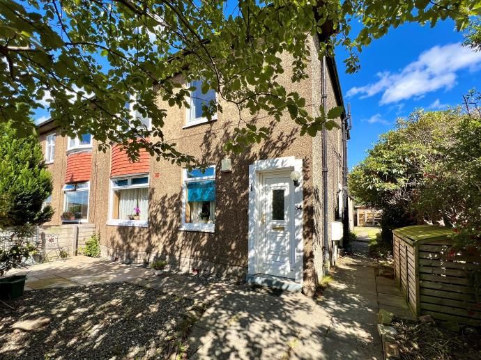 3 bed to rent in Carrick Knowe Avenue, Edinburgh EH12 Zoopla