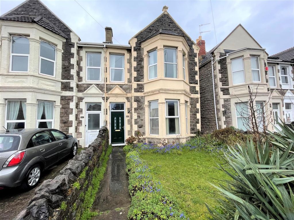 4 bed semidetached house for sale in Locking Road, WestonSuperMare