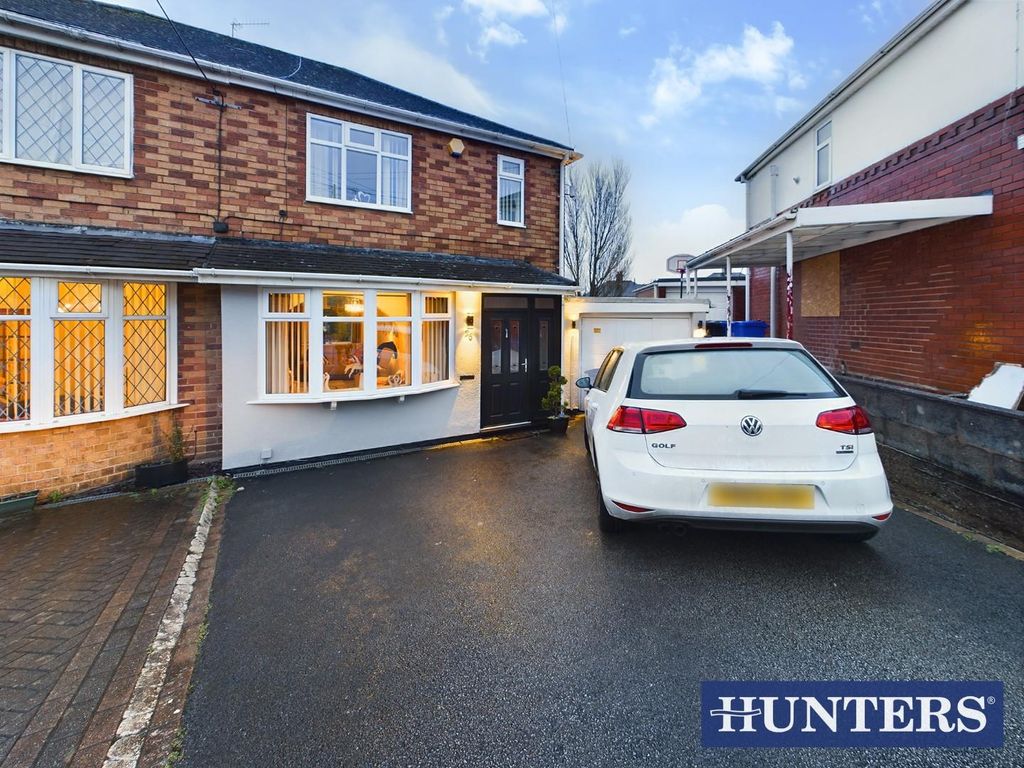 3 bed semidetached house for sale in Melrose Avenue, Sneyd Green, StokeOnTrent ST1, £210,000