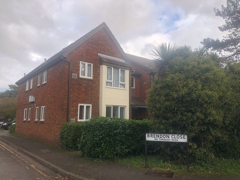 Studio to rent in Brendon Close, Harlington, Hayes UB3, £995 pcm Zoopla