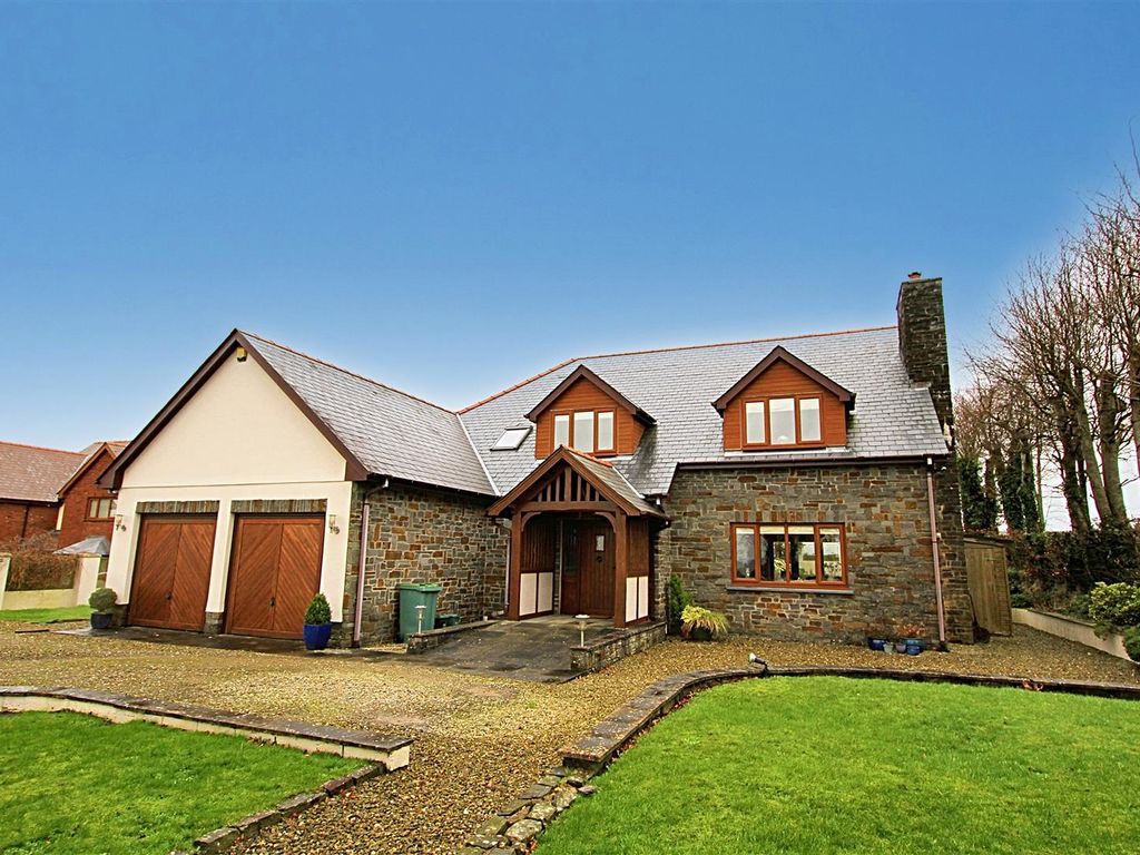 4 bed detached house for sale in Beulah, Newcastle Emlyn SA38, £550,000