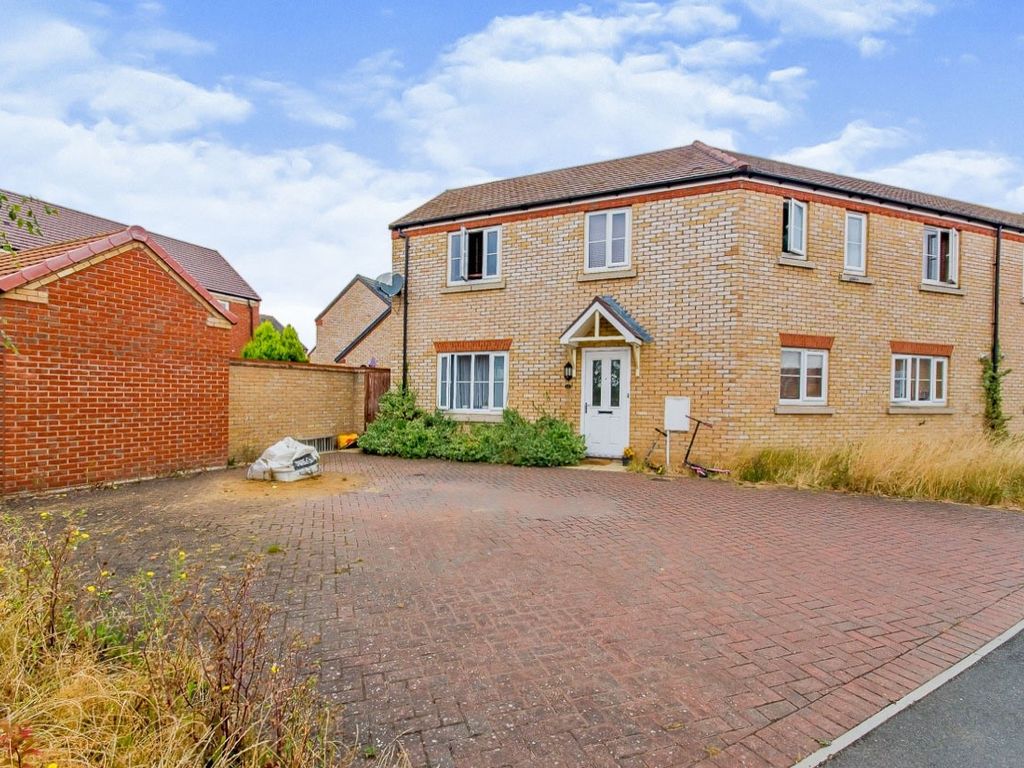 Derwent Way, Spalding PE11  
