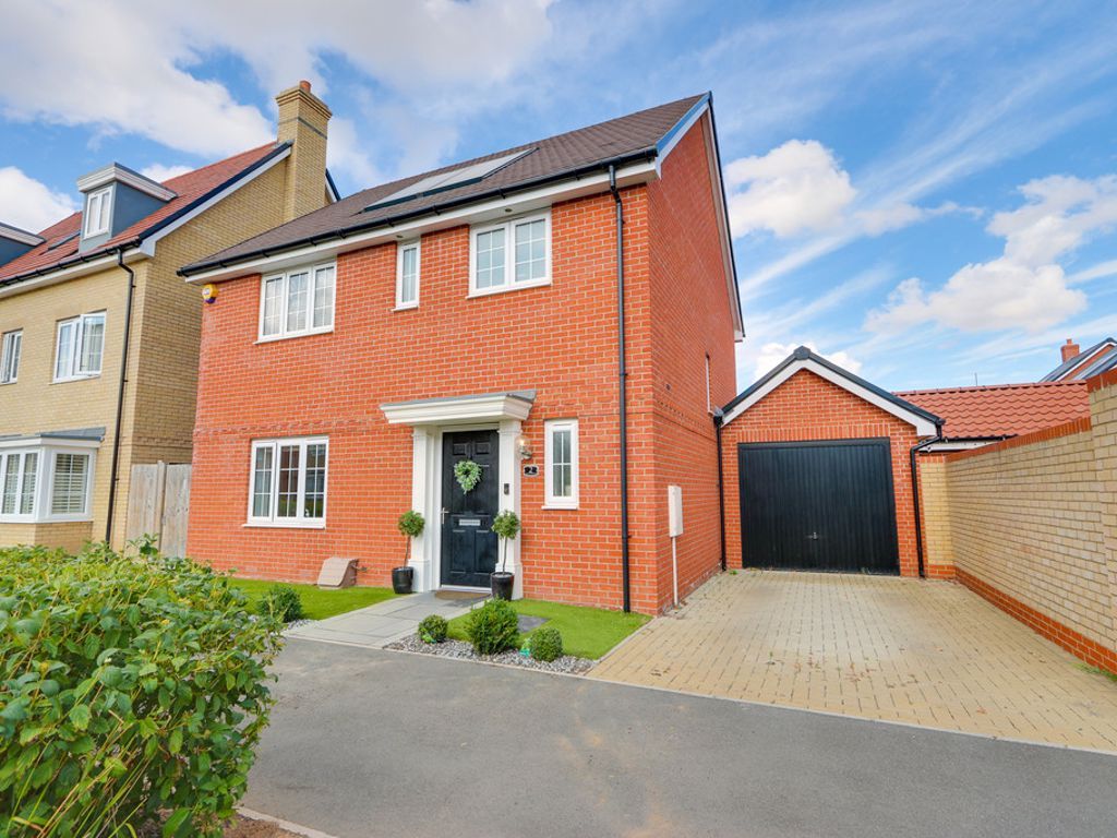 3 bed detached house for sale in Charles Crescent, Rochford SS4 Zoopla