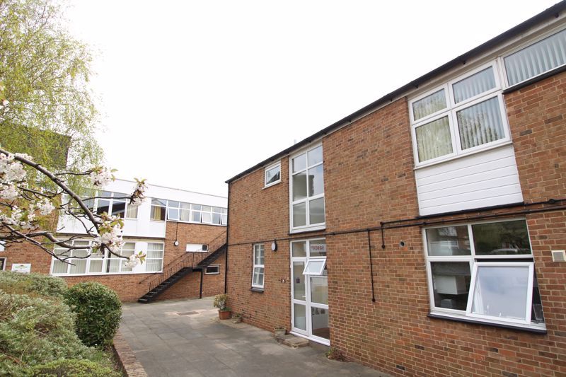 1 bed property for sale in Kent House, Gorringe Avenue, Southdowns, South Darenth DA4 Zoopla