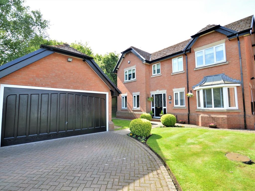 4 bed detached house for sale in Ashberry Drive, Appleton Thorn