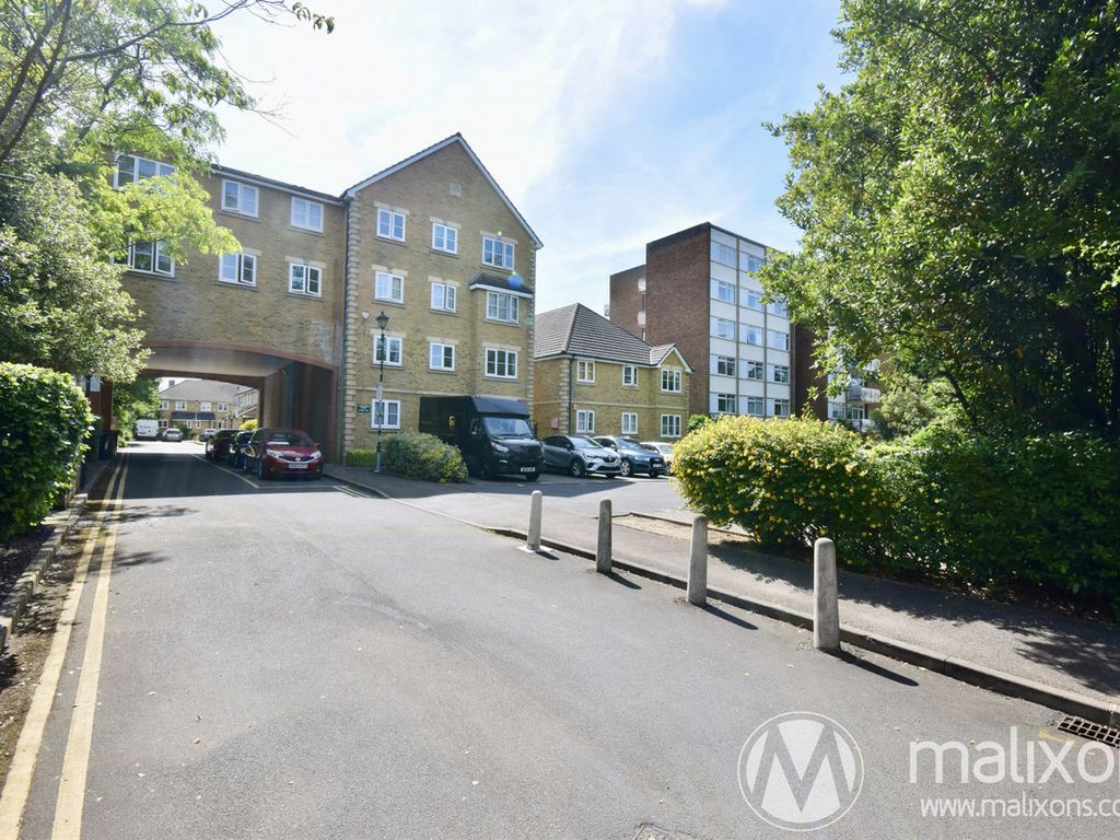 Arborfield Close, London SW2  