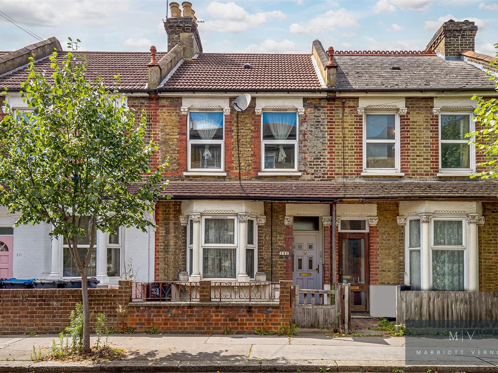 3 bed property for sale in Sydenham Road, Croydon CR0, £375,000 Zoopla