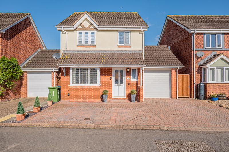 3 bed detached house for sale in Rosebrook Gardens, Melksham SN12 Zoopla