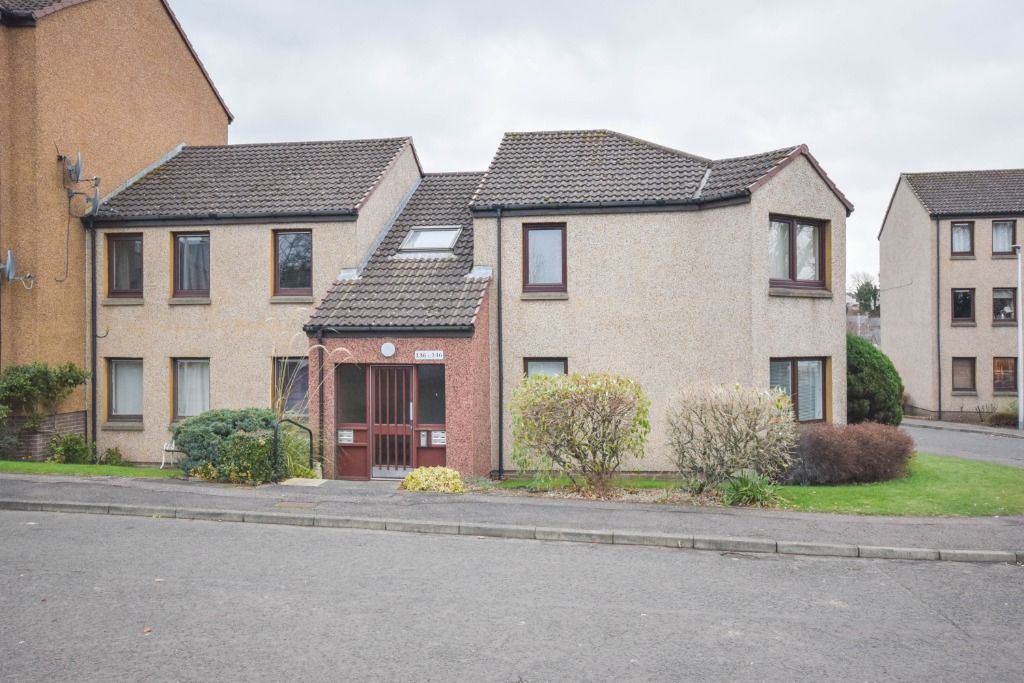 2 bed flat to rent in Don Street, Forfar, Angus DD8, £575 pcm Zoopla