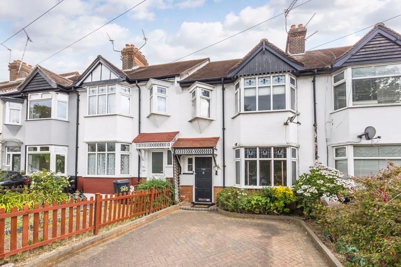 3 bed terraced house for sale in Tomswood Hill, Ilford IG6 Zoopla