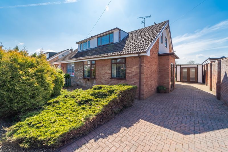 3 bed property for sale in Greenacres Way, Newport TF10 Zoopla