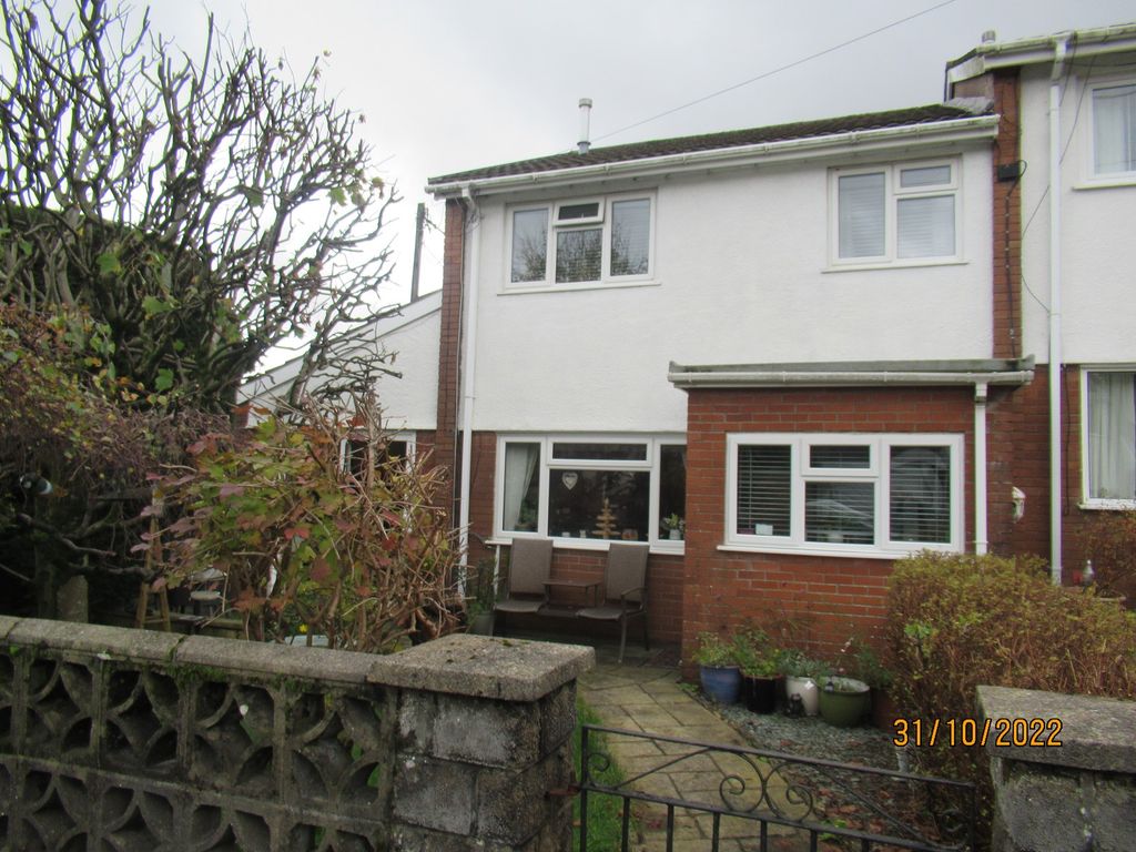 3 bed end terrace house for sale in Gelli Fron, Gelli, Rhondda Cynon