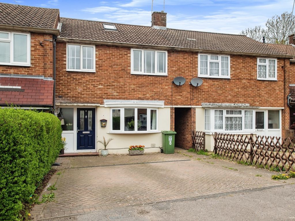 3 bed terraced house for sale in Howe Road, Hemel Hempstead HP3 Zoopla