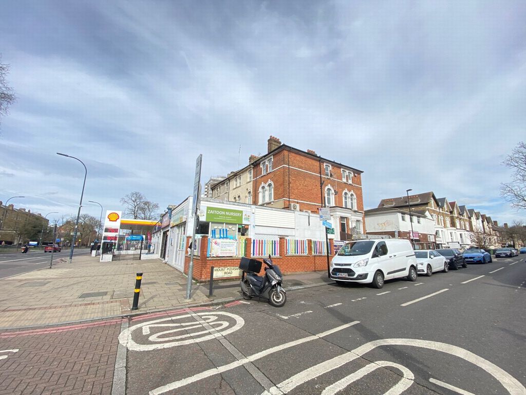 Studio to rent in Lewisham High St, Lewisham SE13 Zoopla