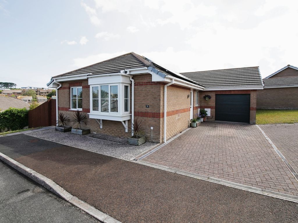 3 bed bungalow for sale in Earls Rise, Newquay, Cornwall TR7 Zoopla