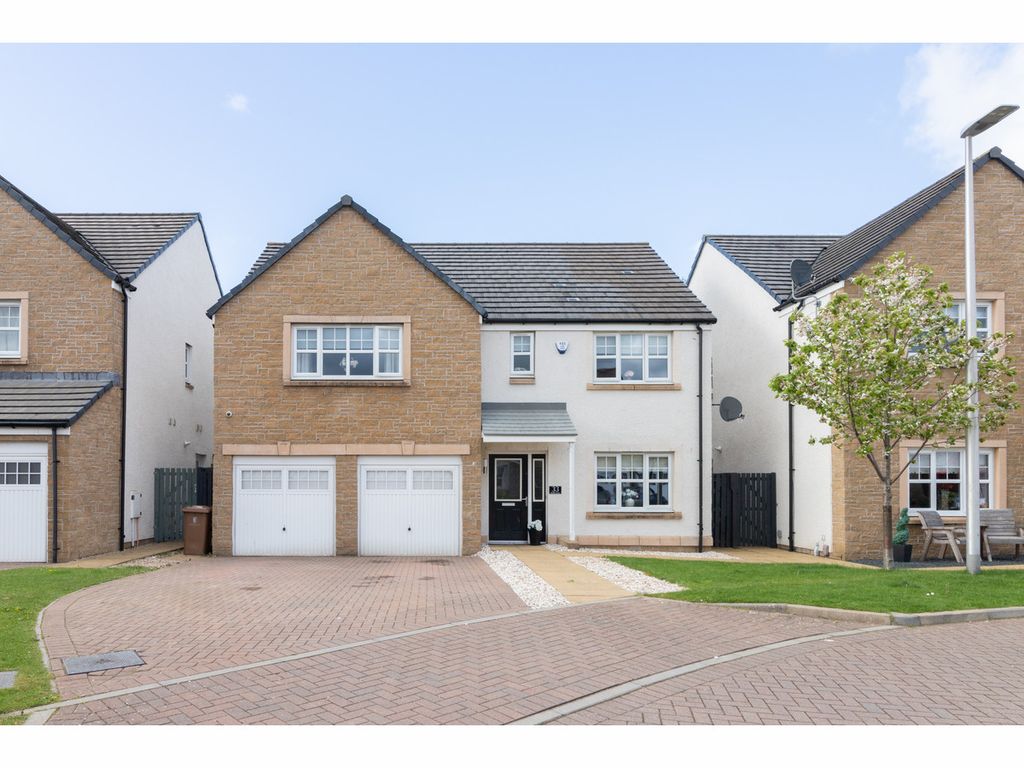 5 bed detached house for sale in Bramble Avenue, Larbert FK5 Zoopla