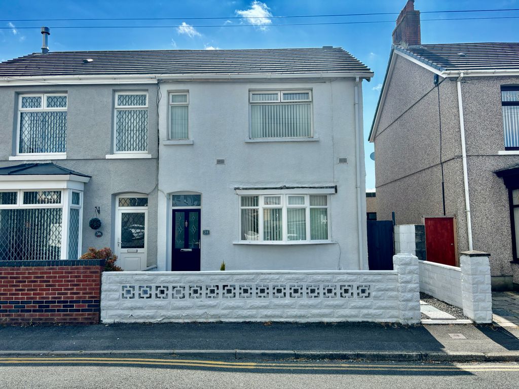 3 bed semidetached house for sale in Havard Road, Llanelli SA14, £