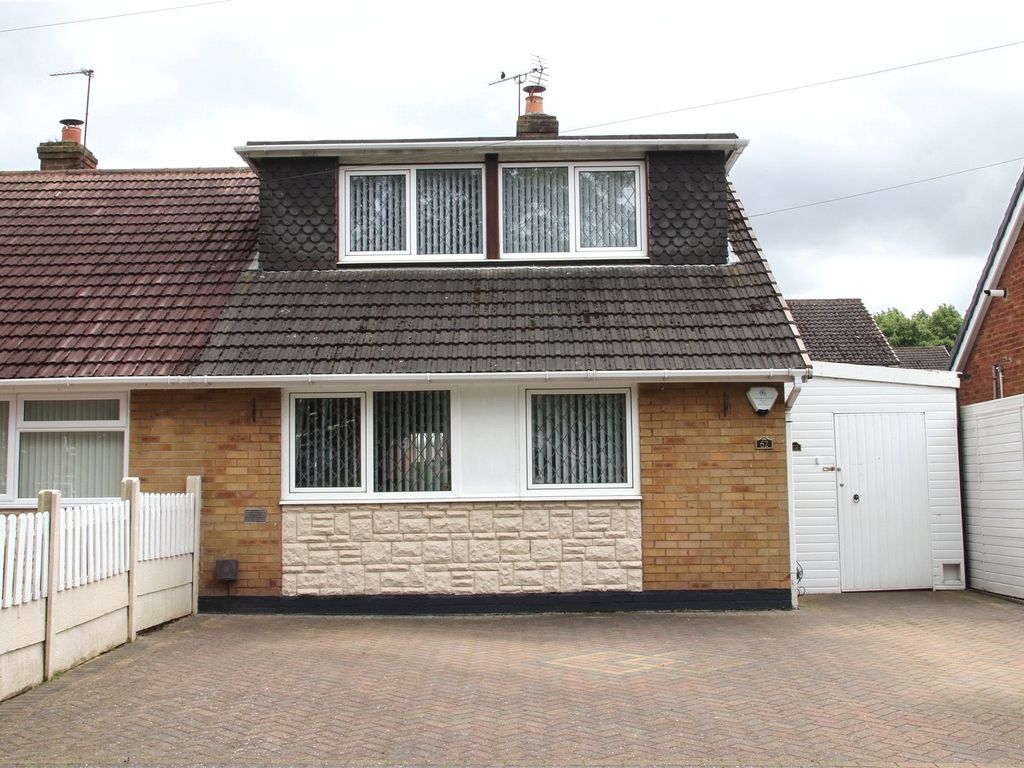 3 bed semidetached house for sale in Brooklands Avenue, Walsall
