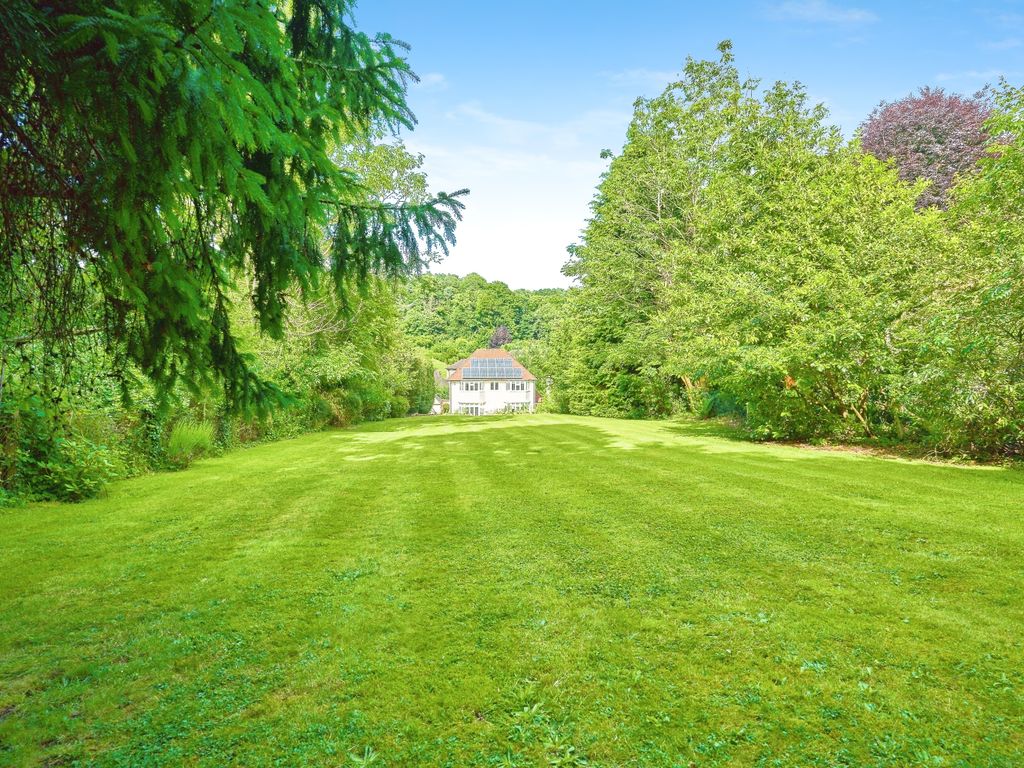 4 bed detached house for sale in Croham Valley Road, Selsdon, South