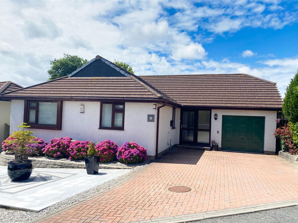 3 bed detached bungalow for sale in Forth An Tewennow, Phillack, Hayle