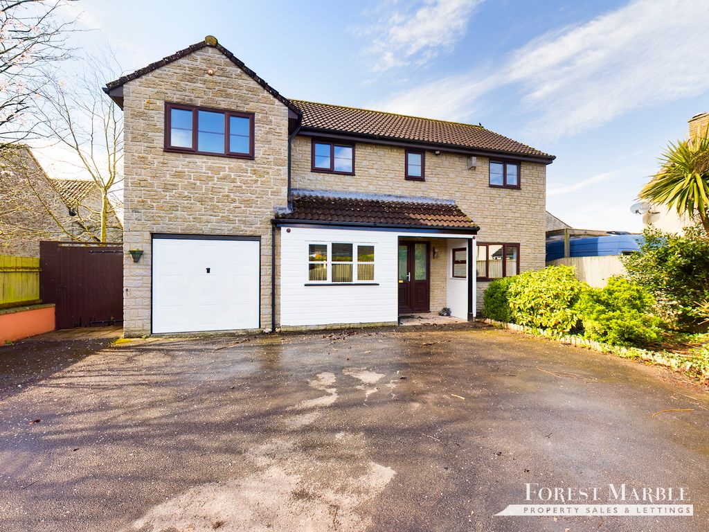 4 bed detached house for sale in Weymouth Road, Evercreech, Shepton