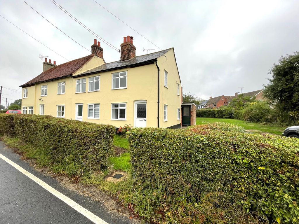 2 bed semidetached house to rent in Church Road, Black Notley