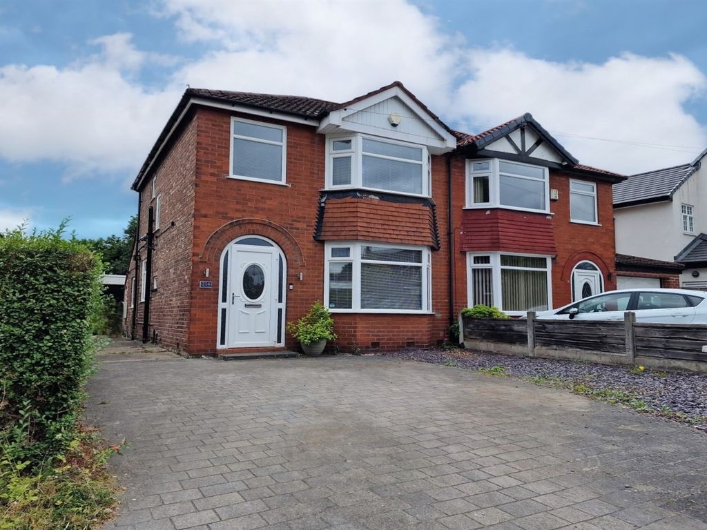 3 bed semidetached house for sale in Park Road, Timperley, Altrincham