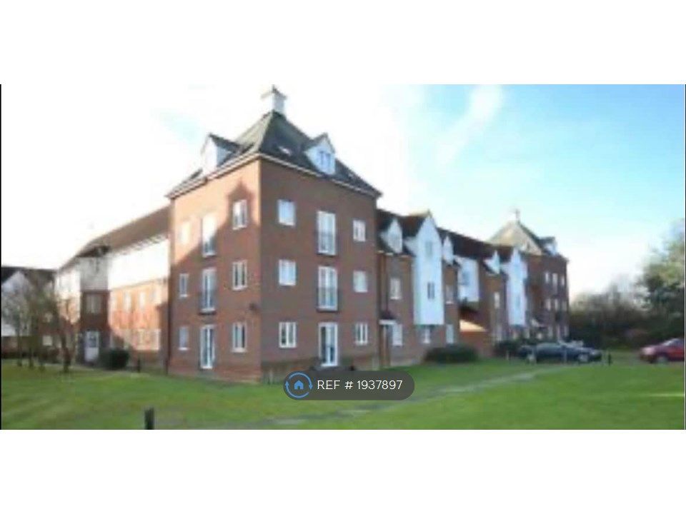 Room to rent in Melba Court, Chelmsford CM1, £850 pcm Zoopla