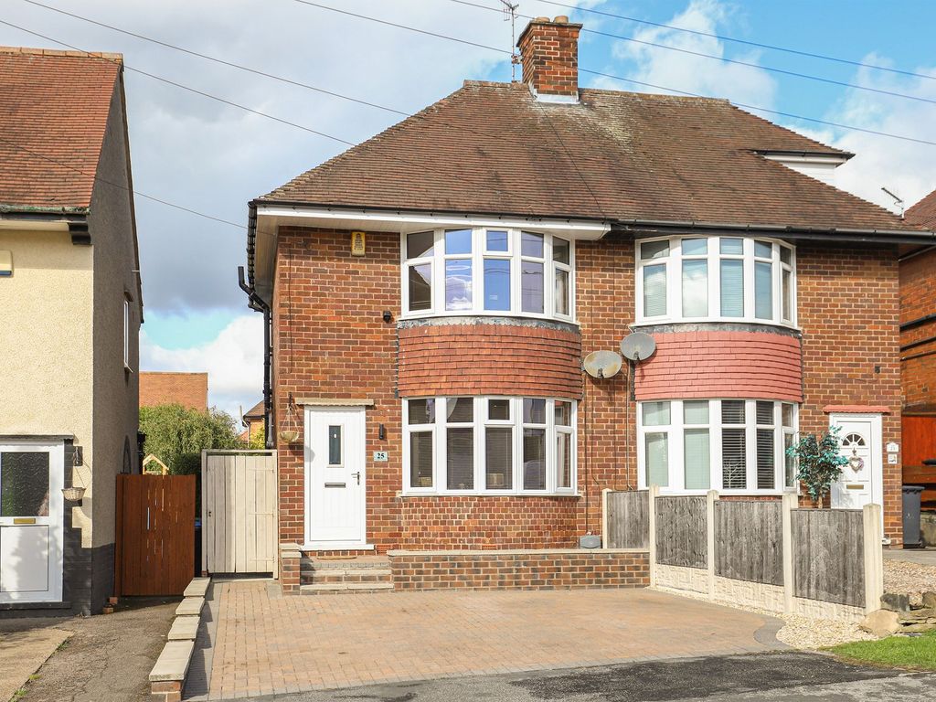 2 bed semidetached house for sale in Franklyn Road, Chesterfield S40