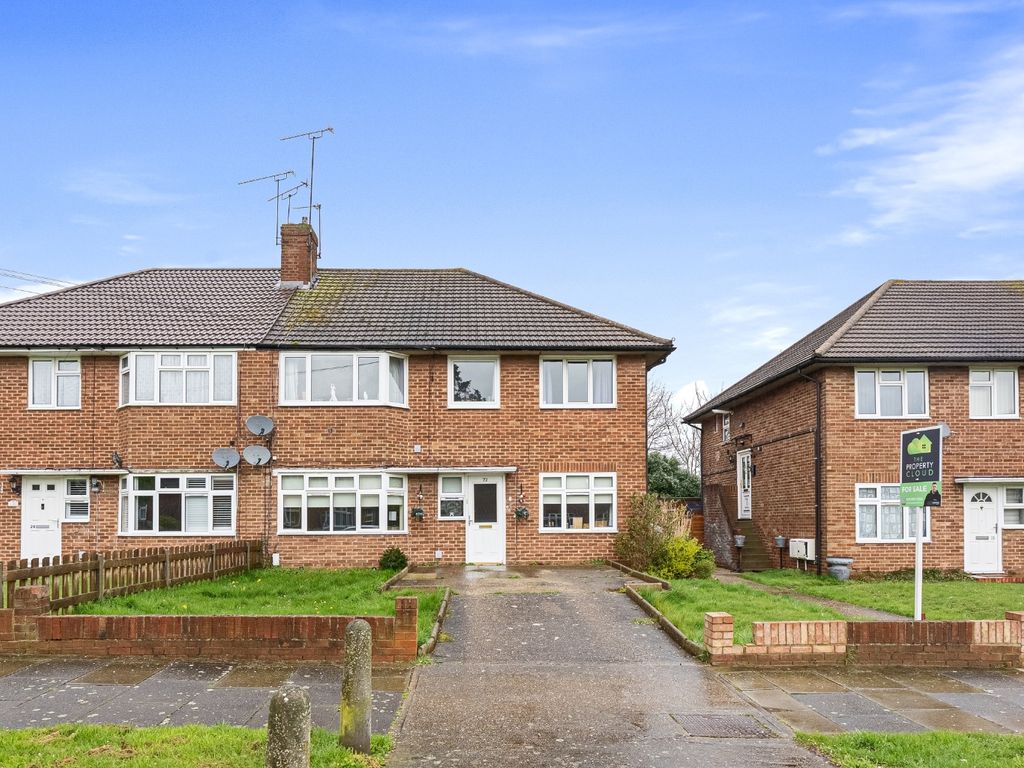 2 bed for sale in Valley Road, Orpington, Kent BR5, £290,000