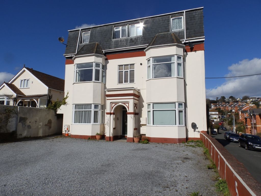 2 bed terraced house to rent in Buckeridge Road, Teignmouth, Devon TQ14