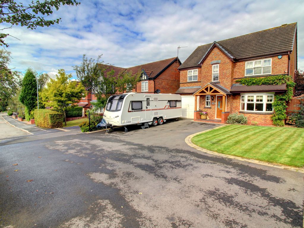 5 bed detached house for sale in Sweetbriar Way, Cannock WS12, £475,000