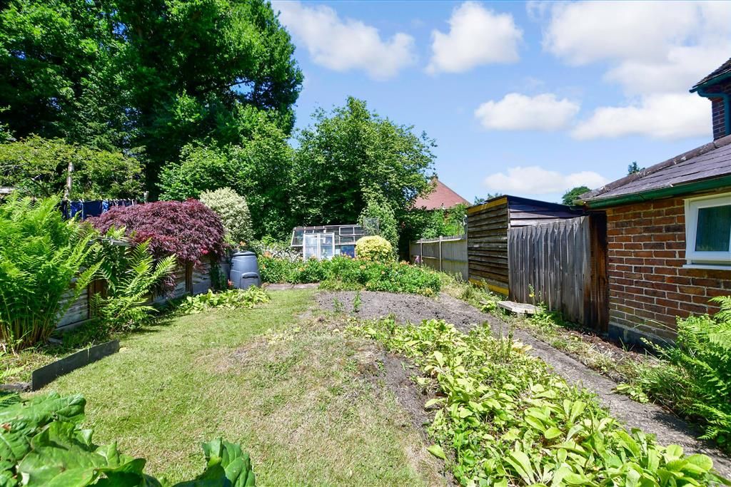 3 bed semidetached house for sale in Primrose Lane, Forest Row, East