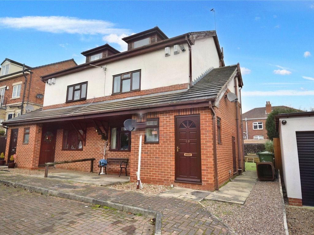 2 bed for sale in Meadowfield Rise, Stanley, Wakefield, West