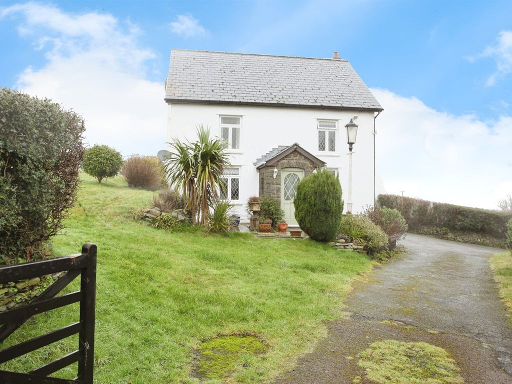 3 bed detached house for sale in Blackwood NP12, £750,000 Zoopla