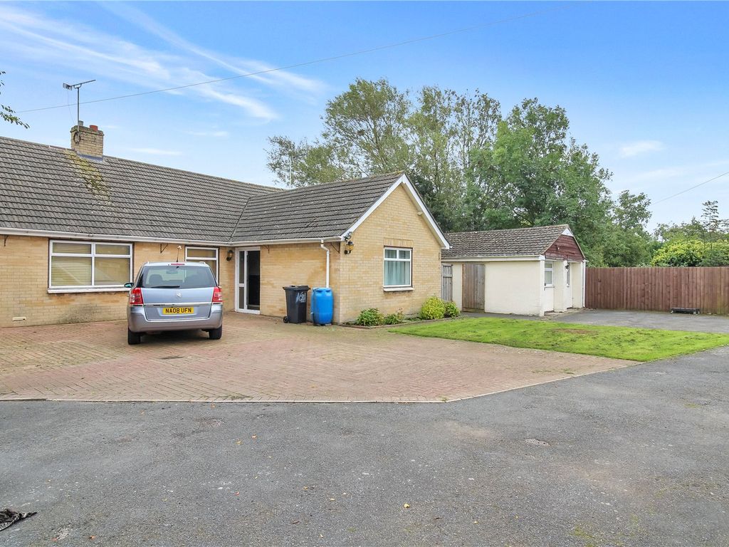 3 bed bungalow for sale in Sandgate, Stratton St. Margaret, Swindon SN3