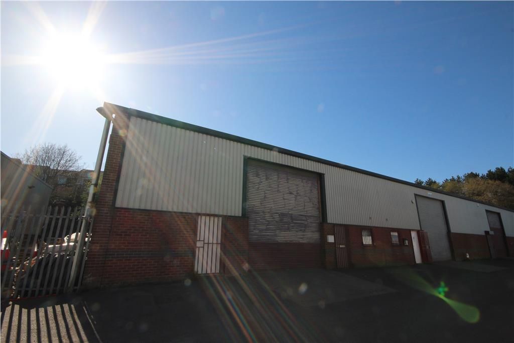 Light industrial to let in Unit 3, Droicon Trading Estate, Portway Road