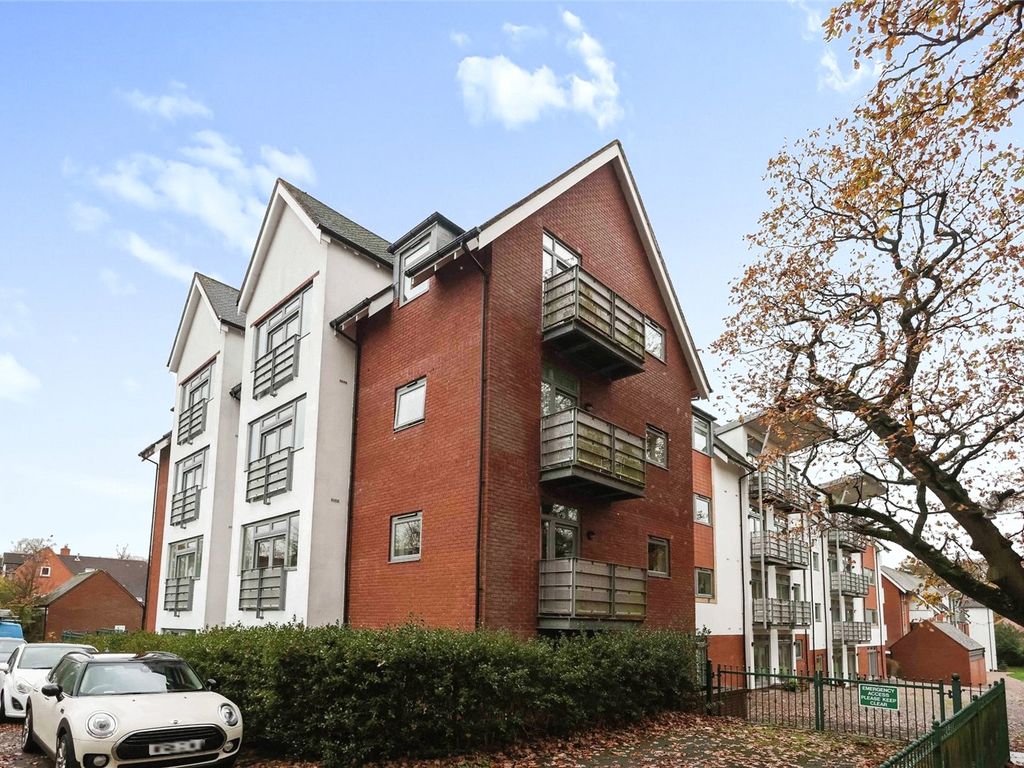 Griffin Close, Northfield, Birmingham, West Midlands B31  