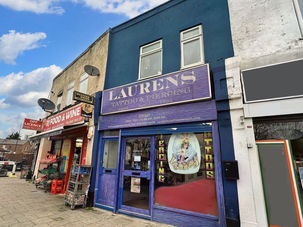 Commercial property to let in Spring Grove Road, Hounslow TW3 Zoopla