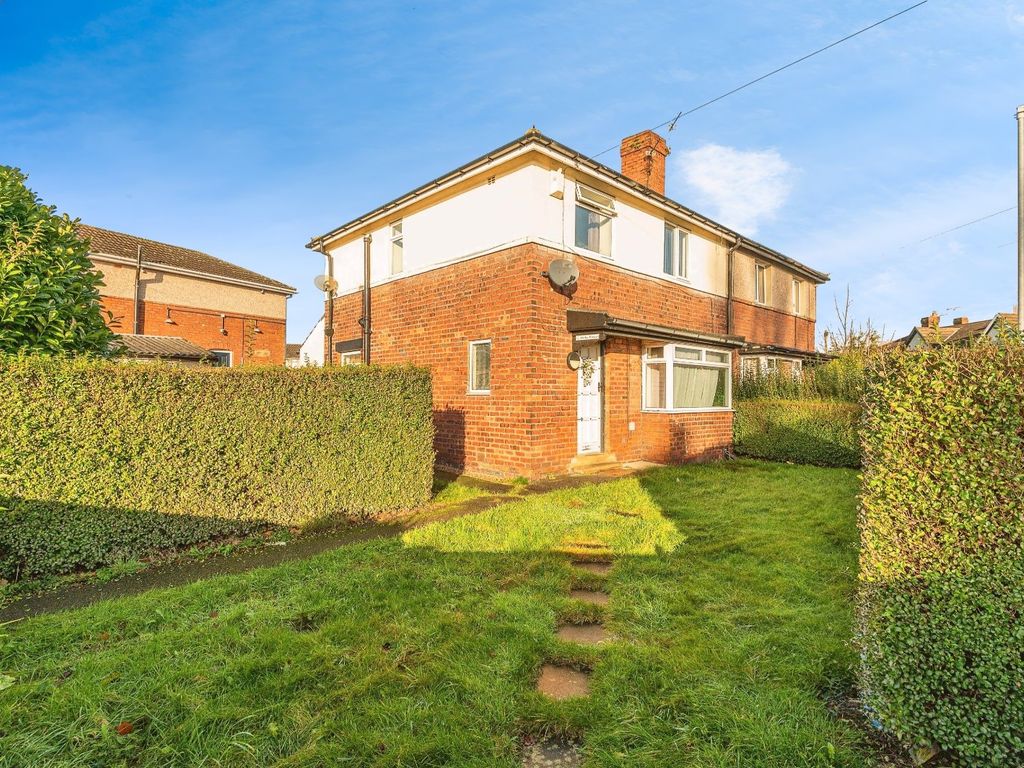 3 bed semidetached house for sale in Shirley Terrace, Gomersal