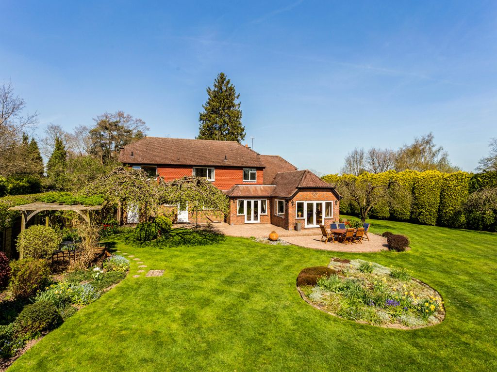 Horley Lodge Lane, Redhill RH1  