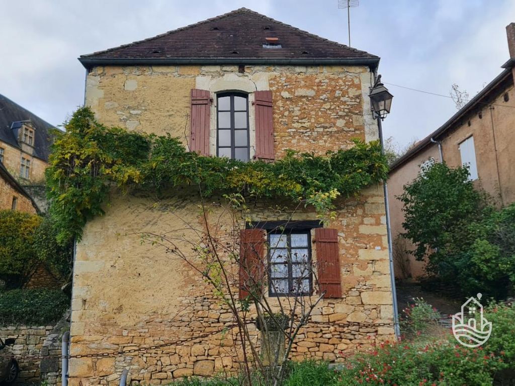 2 bed property for sale in SaintCyprien, Aquitaine, 24220, France, £