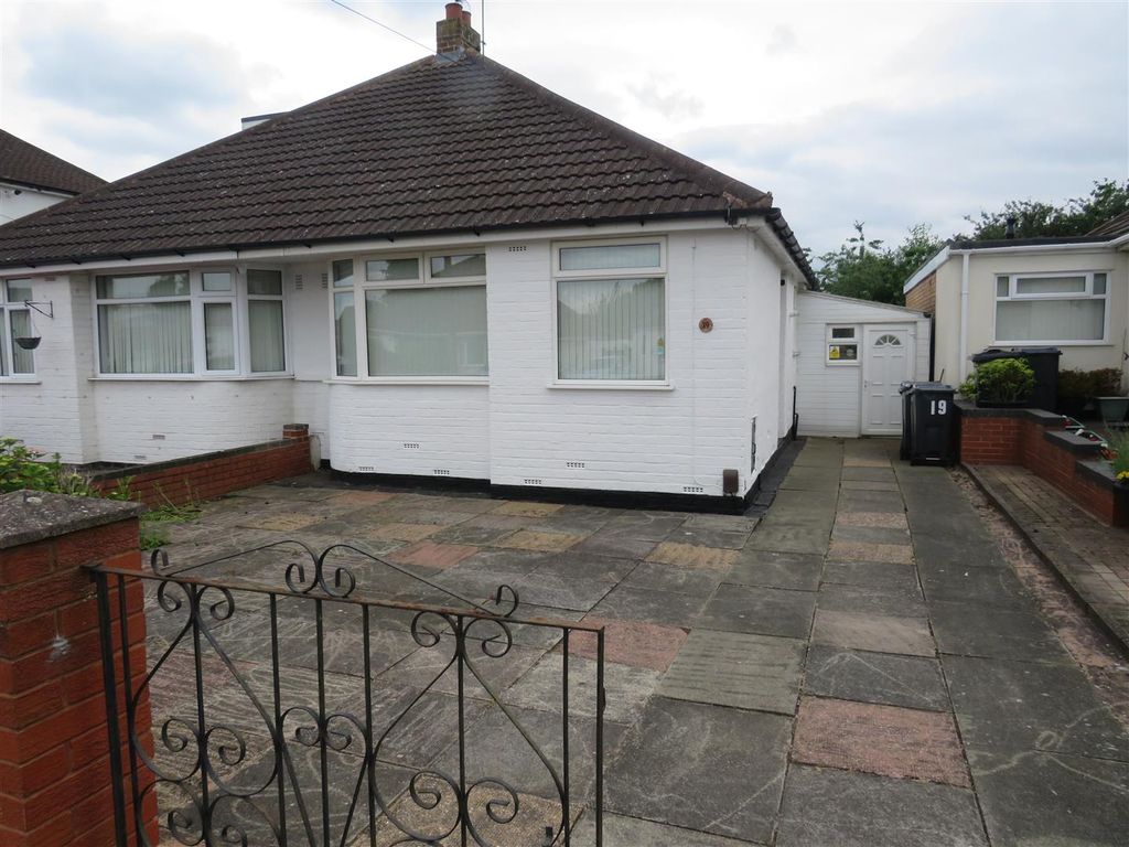 2 bed semidetached bungalow for sale in Flamborough Close, Hodge Hill