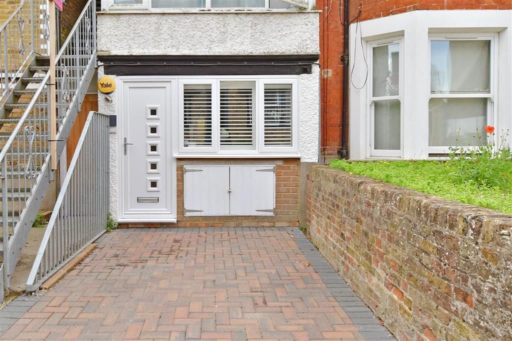 1 bed flat for sale in The Vale, Broadstairs, Kent CT10 Zoopla