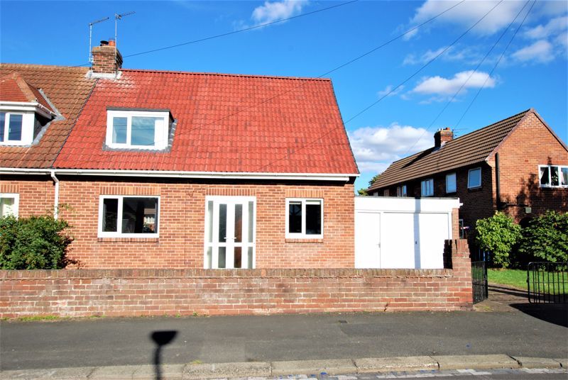 2 bed semidetached house for sale in Thornhill Road, Ponteland