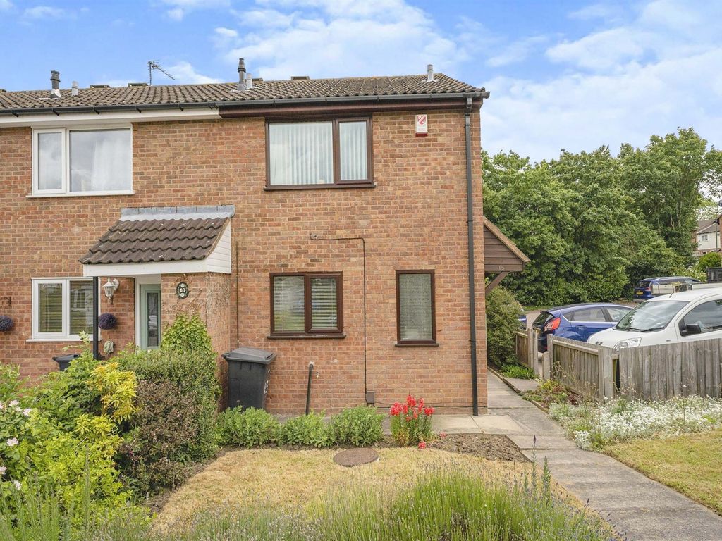 2 bed end terrace house for sale in Blackthorn Drive, Leicester LE4