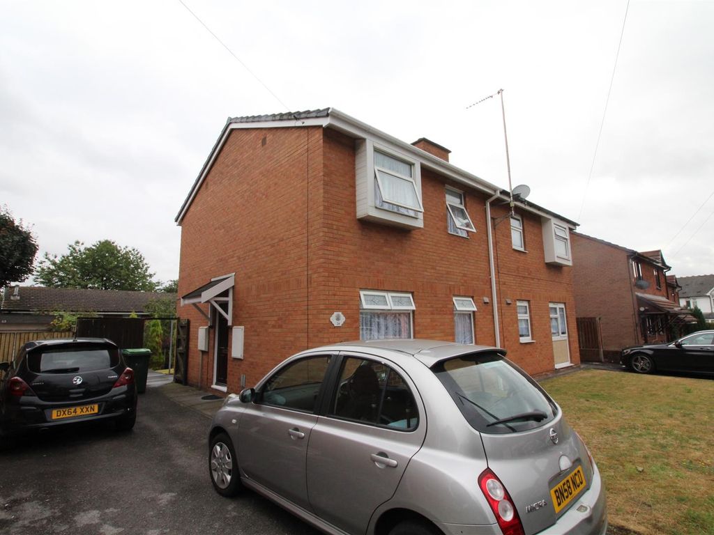 3 bed semidetached house for sale in Bradley Street, Tipton DY4 Zoopla