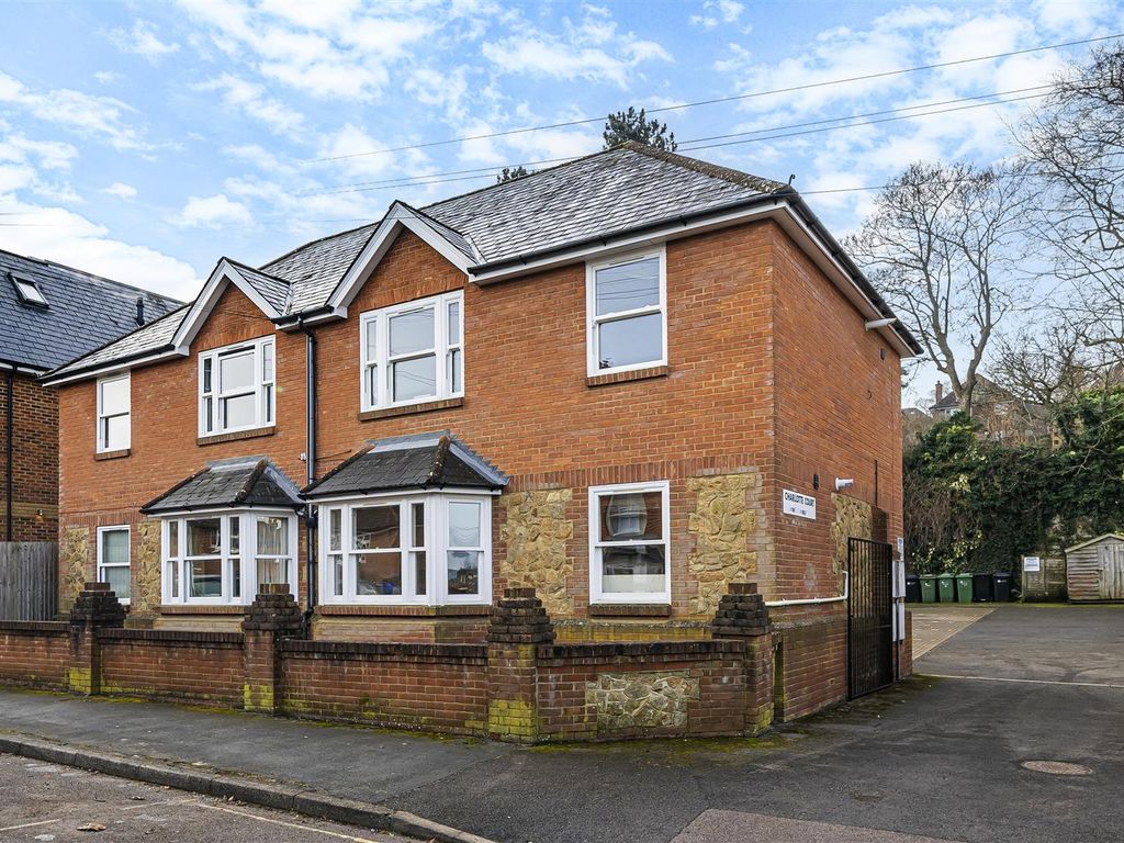 1 bed flat for sale in Addison Road, Guildford GU1 Zoopla