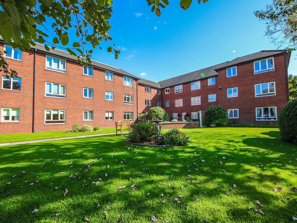 1 bed flat for sale in Cambridge Road, Southport PR9, £60,000 Zoopla